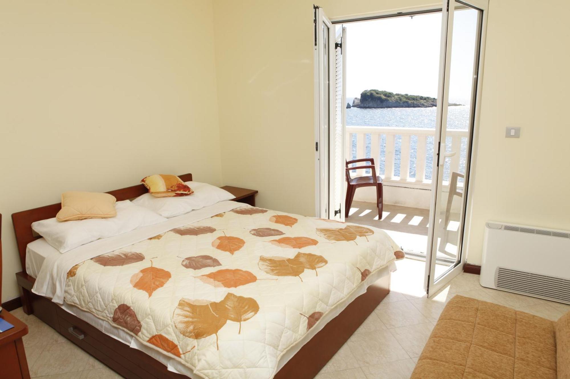 Hotel R Utjeha-Bušat Chambre photo